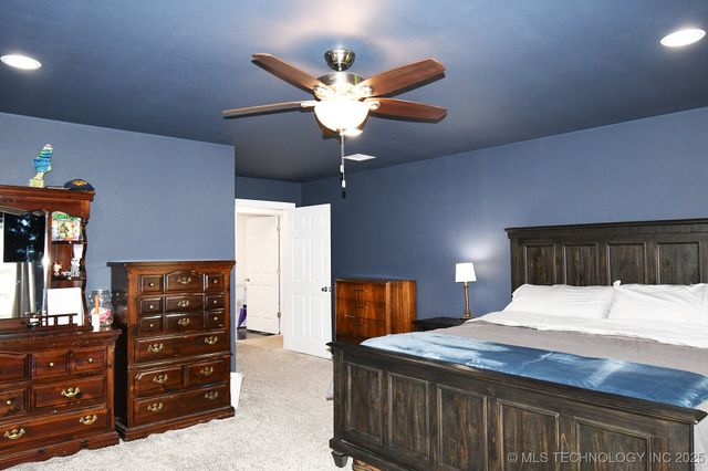 304 S Blackstone Street, Vian, OK 74962