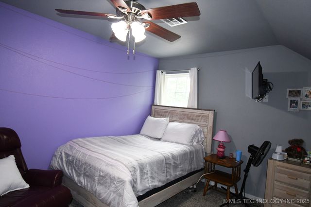 304 S Blackstone Street, Vian, OK 74962