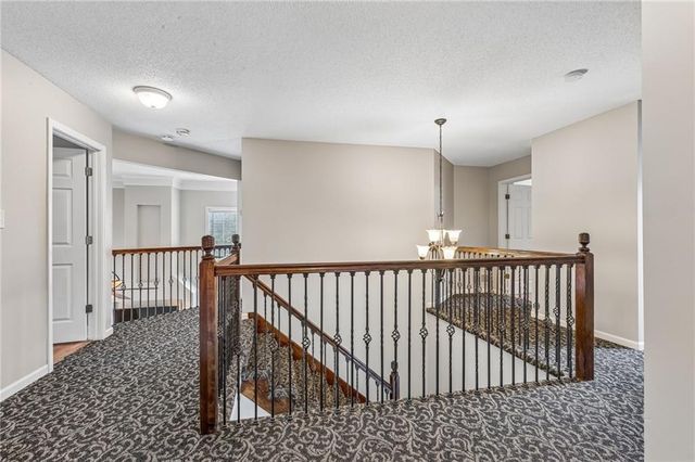 8925 W 132nd Terrace, Overland Park, KS 66213