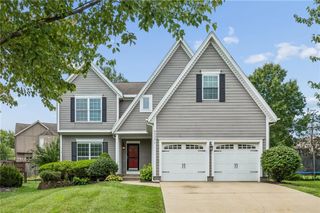 8925 W 132nd Terrace, Overland Park, KS 66213