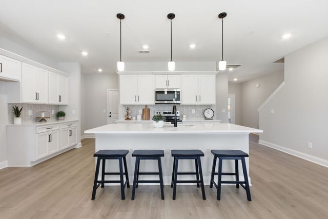 1154 June Wilde Rdg, Spring Hill, TN 37174