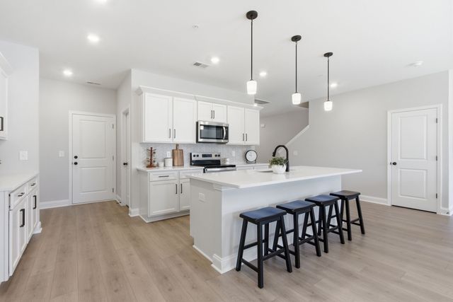 1154 June Wilde Rdg, Spring Hill, TN 37174