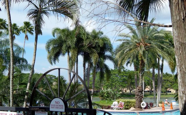 10430 BUENA VENTURA Drive, Boca Raton, FL 33498