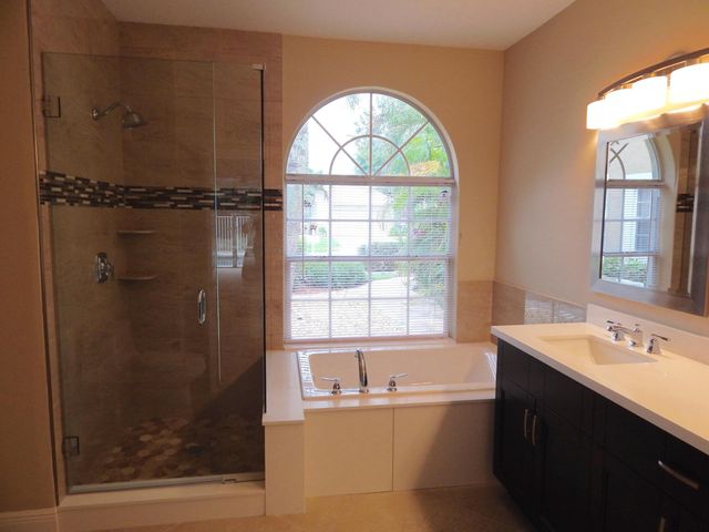 10430 BUENA VENTURA Drive, Boca Raton, FL 33498
