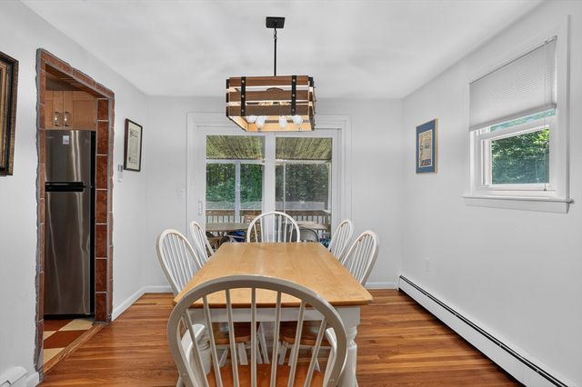 23 Laurel Dr., Hudson, MA 01749