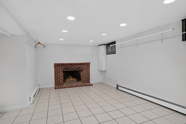 23 Laurel Dr., Hudson, MA 01749