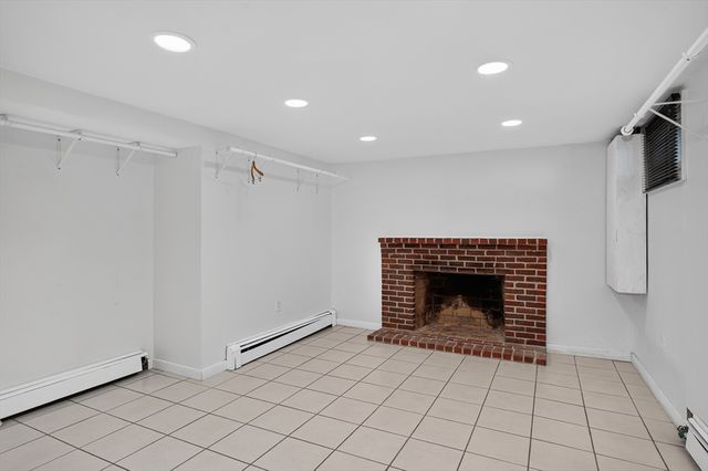 23 Laurel Dr., Hudson, MA 01749