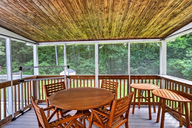 23 Laurel Dr., Hudson, MA 01749