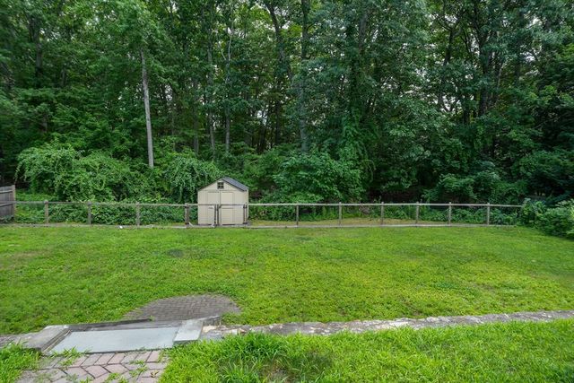 23 Laurel Dr., Hudson, MA 01749