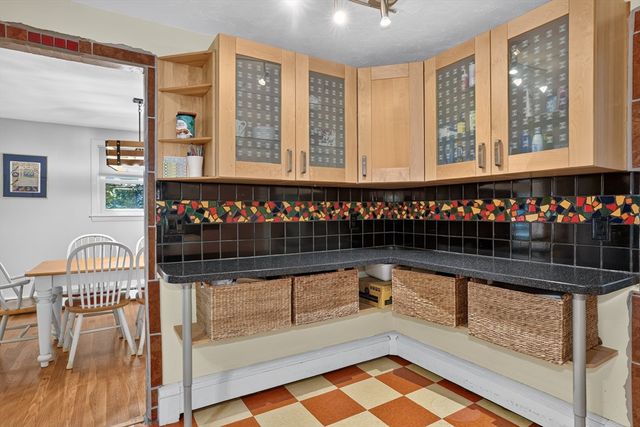 23 Laurel Dr., Hudson, MA 01749
