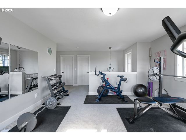 15395 Se FRYE St, Happy Valley, OR 97086