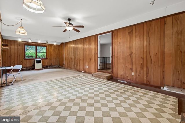 7408 BULL RUN DR, Centreville, VA 20121
