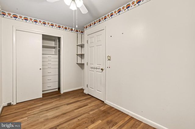 7408 BULL RUN DR, Centreville, VA 20121