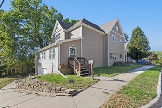 320 N 2ND Street, Council Bluffs, IA 51503