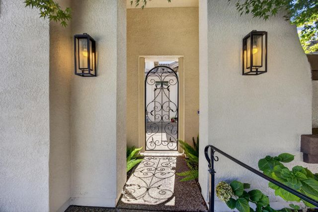 1853 Fallen Leaf Ln, Lincoln, CA 95648