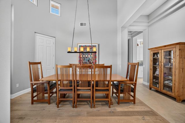 1853 Fallen Leaf Ln, Lincoln, CA 95648