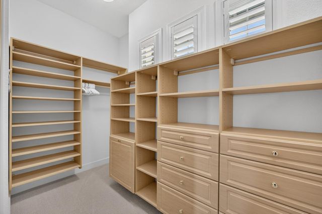 1853 Fallen Leaf Ln, Lincoln, CA 95648
