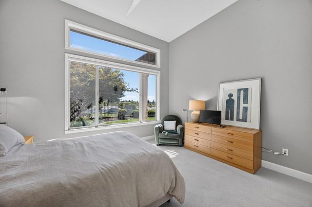 1853 Fallen Leaf Ln, Lincoln, CA 95648