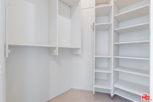 832 PALM Avenue 305, West Hollywood, CA 90069