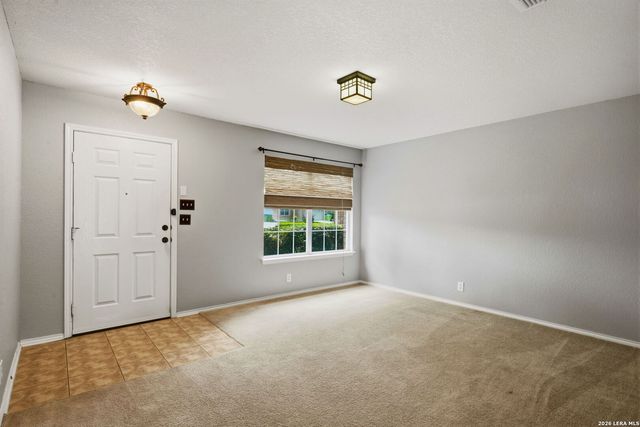 1318 LAUREL LK, San Antonio, TX 78245