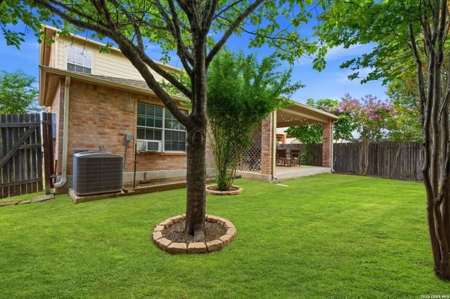 1318 LAUREL LK, San Antonio, TX 78245