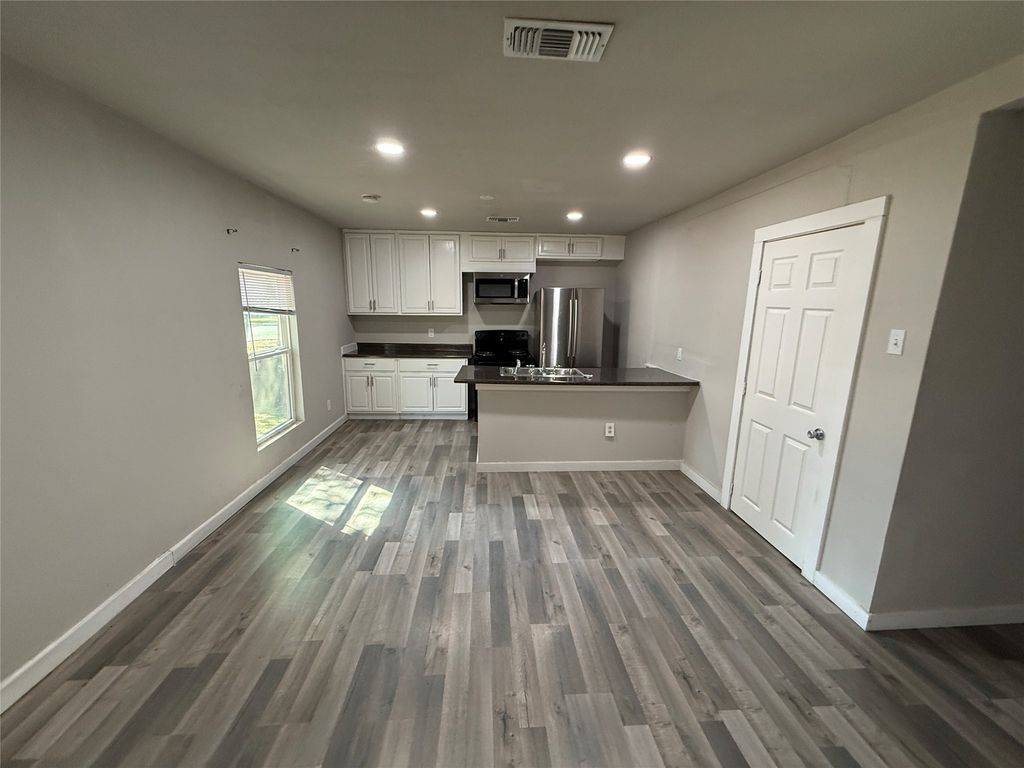 2826 Mcgee Street, Fort Worth, TX 76112 — photo 3