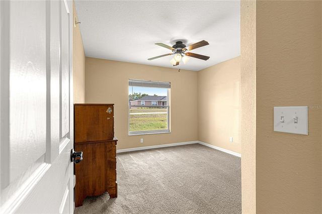 8 HEMLOCK RADIAL, Ocala, FL 34472
