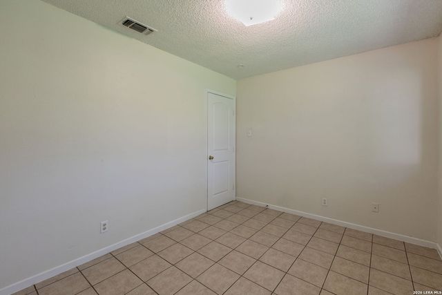 129 MEADOW DR, Converse, TX 78109
