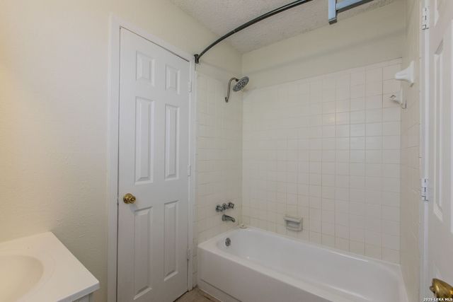 129 MEADOW DR, Converse, TX 78109