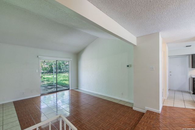 129 MEADOW DR, Converse, TX 78109