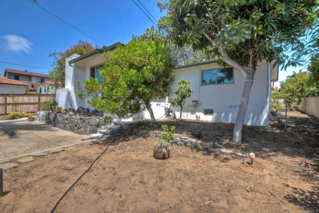 932 Stratford Drive, Encinitas, CA 92024