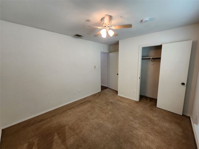 2925 Timothy Lane, Euless, TX 76039