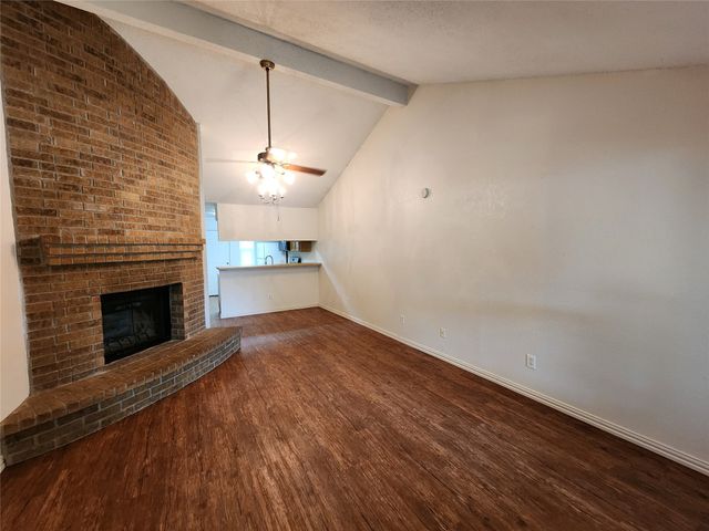 2925 Timothy Lane, Euless, TX 76039