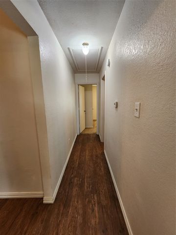 2925 Timothy Lane, Euless, TX 76039