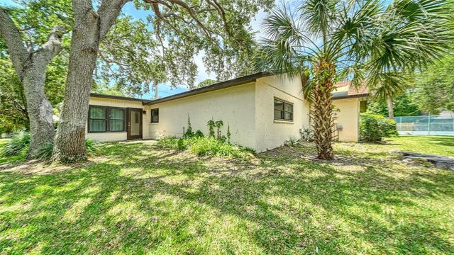 2247 BISPHAM ROAD 50, Sarasota, FL 34231