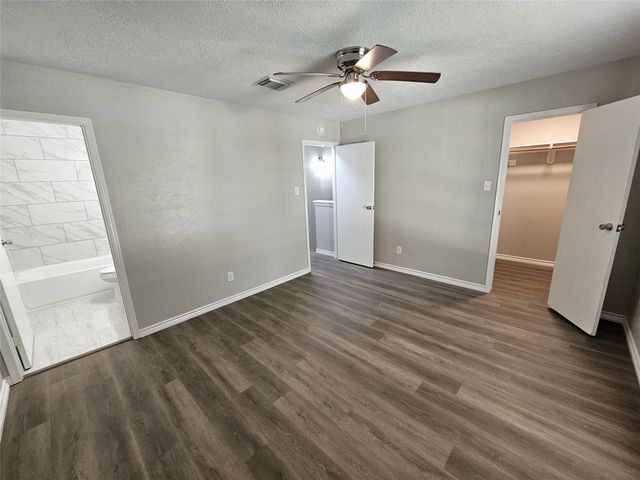 17303 Saturn Lane, Houston, TX 77058