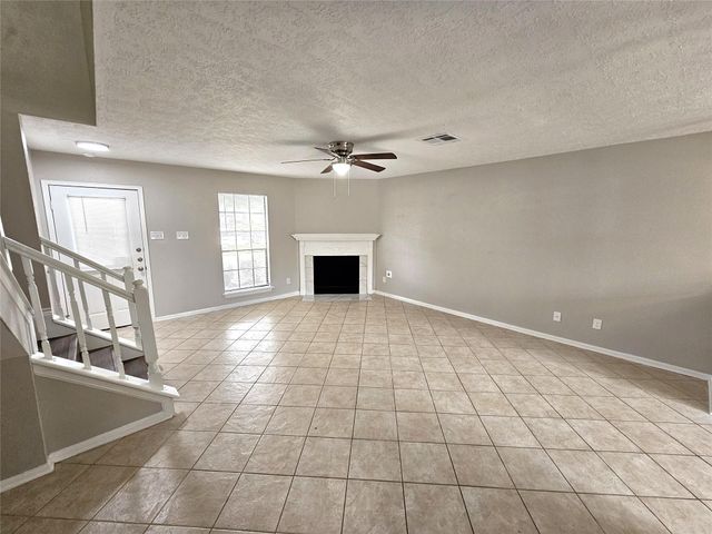 17303 Saturn Lane, Houston, TX 77058