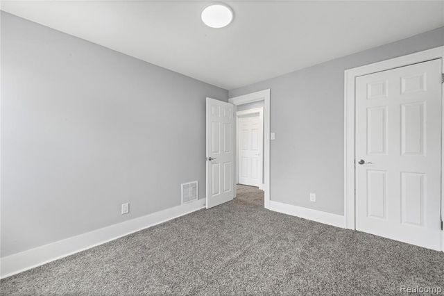 9175 Devonshire Road, Detroit, MI 48224