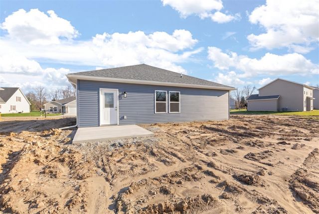 2008 Green Acres Drive, Adrian, MI 49221