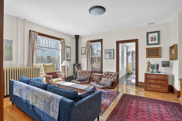 6455 Montgomery Street, Rhinebeck, NY 12572