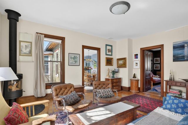 6455 Montgomery Street, Rhinebeck, NY 12572