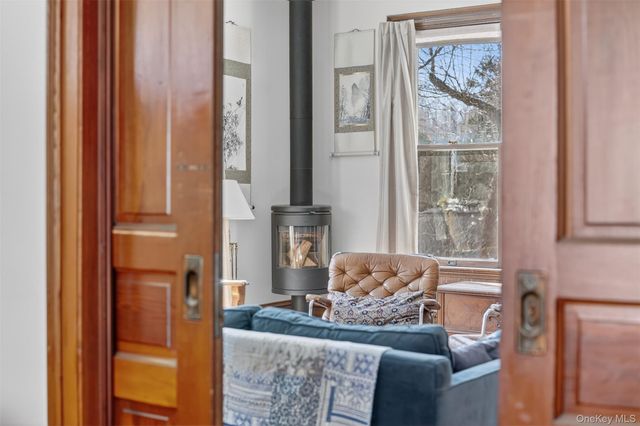 6455 Montgomery Street, Rhinebeck, NY 12572