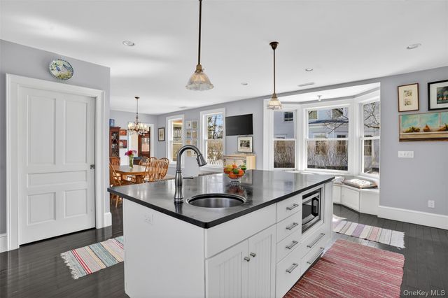 6455 Montgomery Street, Rhinebeck, NY 12572