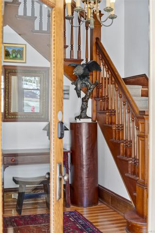 6455 Montgomery Street, Rhinebeck, NY 12572