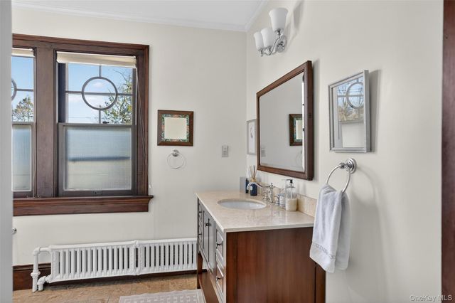 6455 Montgomery Street, Rhinebeck, NY 12572