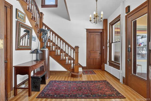 6455 Montgomery Street, Rhinebeck, NY 12572