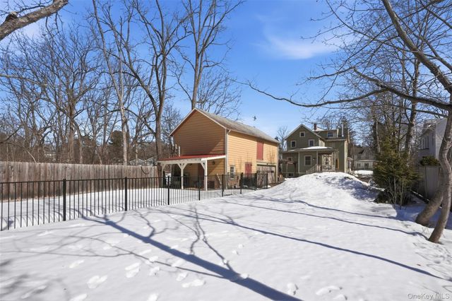 6455 Montgomery Street, Rhinebeck, NY 12572