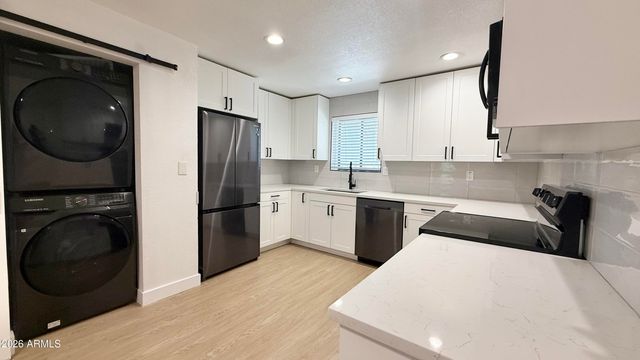 1840 W THOMAS Road 25, Phoenix, AZ 85015