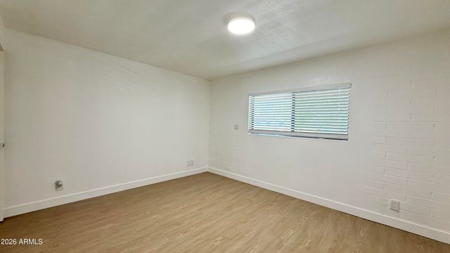 1840 W THOMAS Road 25, Phoenix, AZ 85015