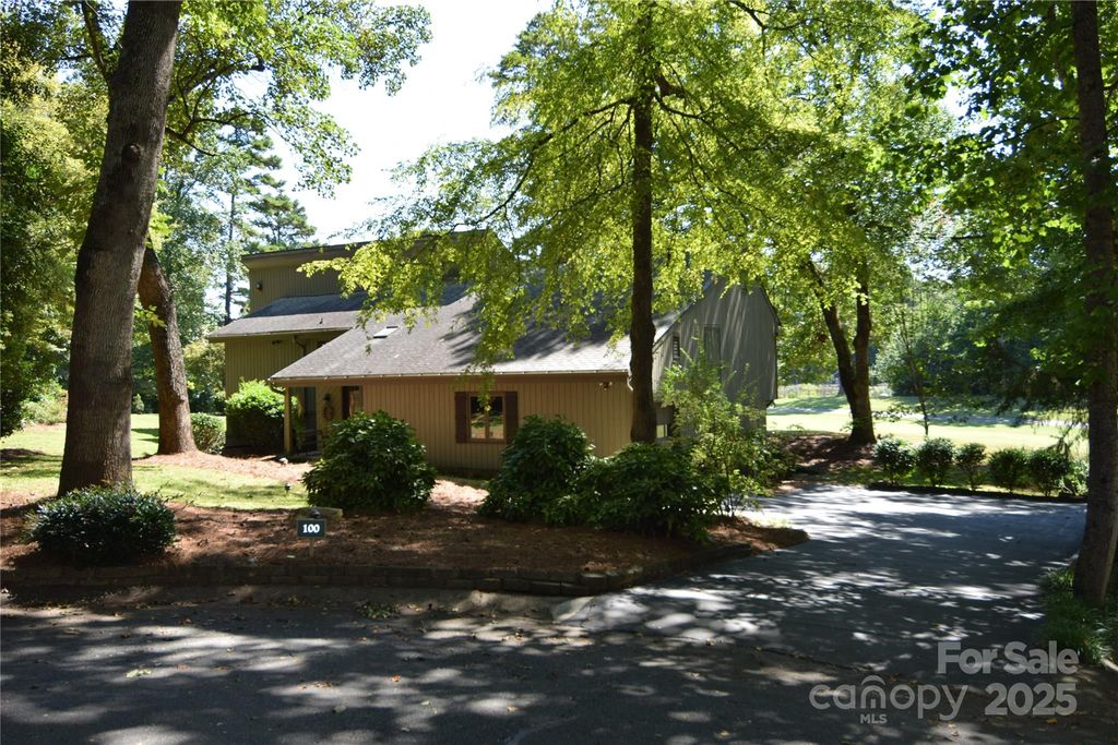 100 Fairway Ridge, Clover, SC 29710